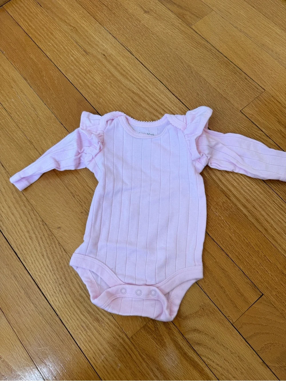 Members Mark Long-Sleeve One-Piece Bodysuit Bundle, set of 4. Newborn.